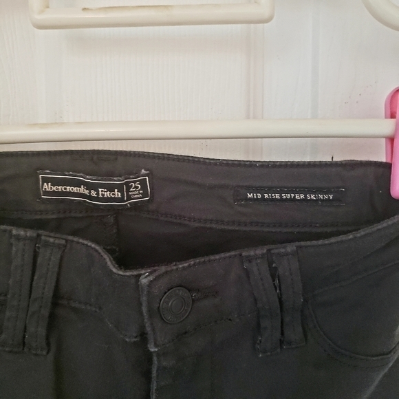 🪴BOGO FREE🪴 NWOT Abercrombie Super Skinny Sateen Pant Size 25 - Picture 4 of 4
